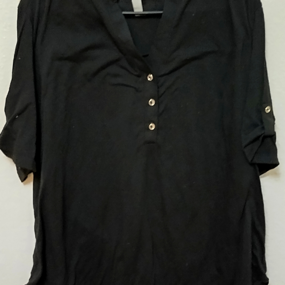 Black shirt